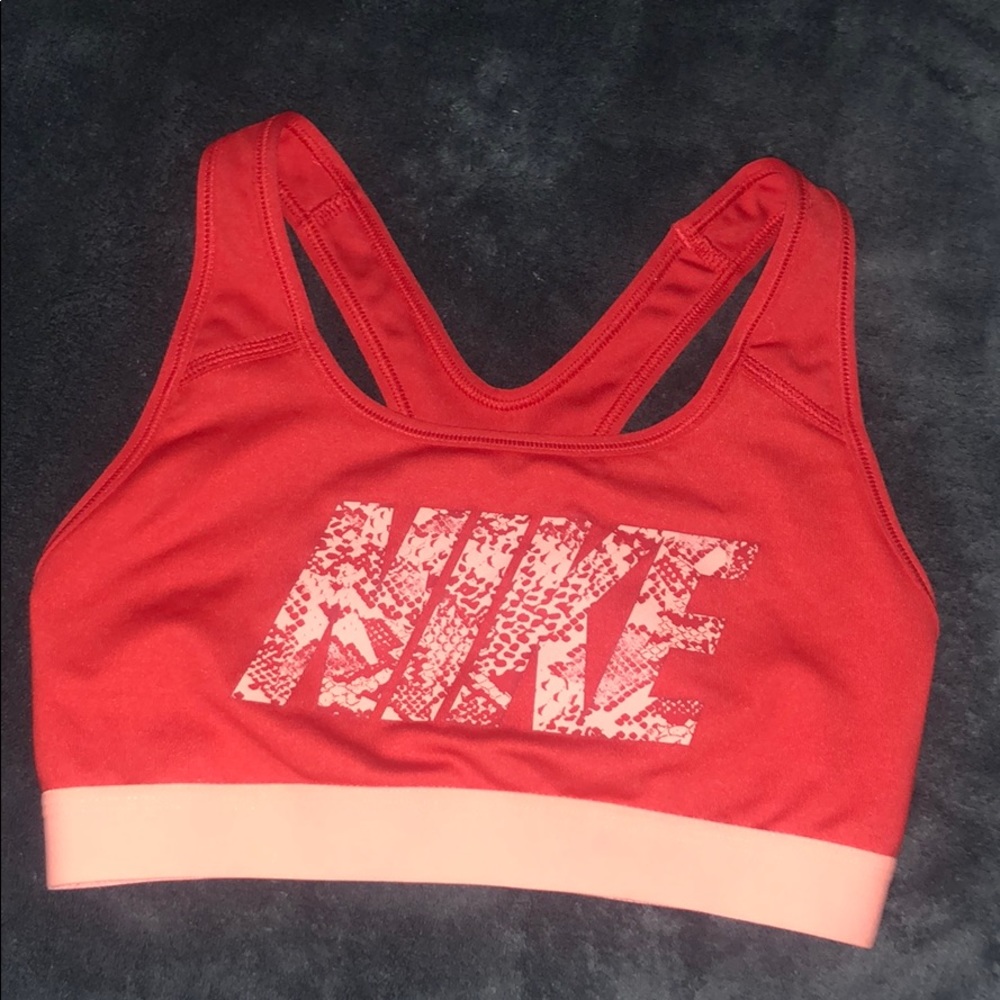 ✨💞Pink/Coral Nike Sports Bra w/ Snake Print Logo✨